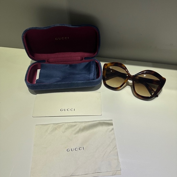 Designer Gucci Oversized Cat Eye Havana Sunglasses - Like New - Picture 1 of 2